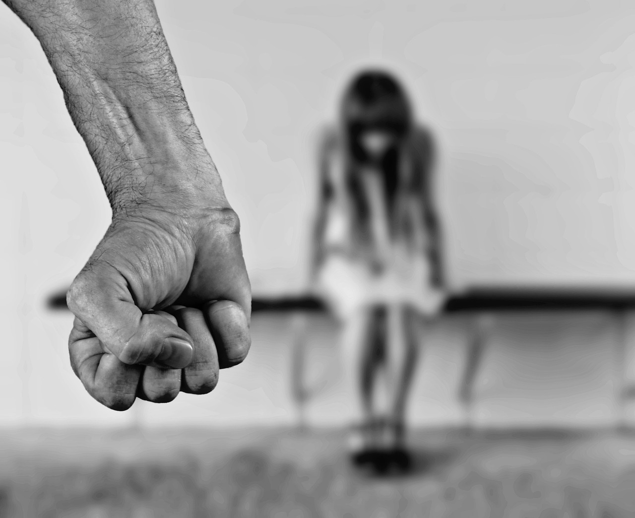 maltrattamenti alla donna